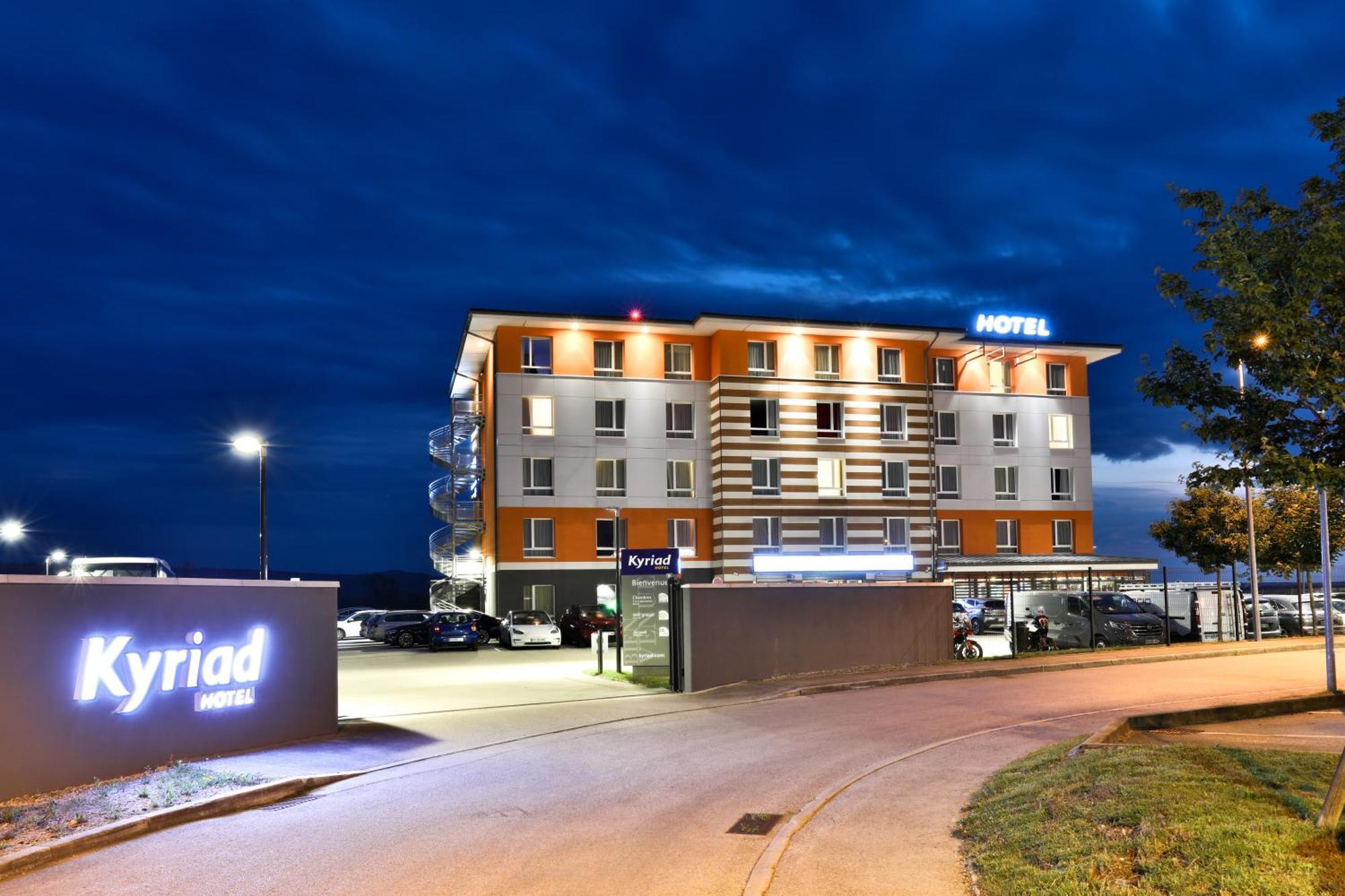 Kyriad Pontarlier Exterior foto